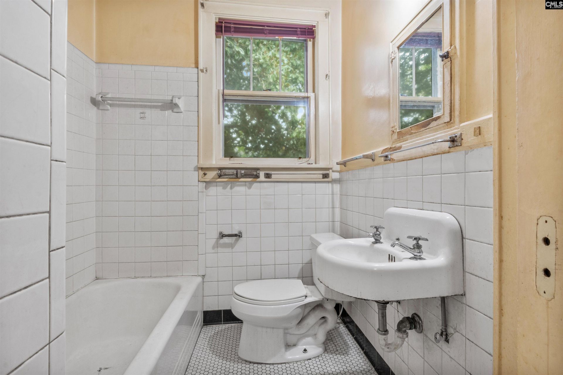 1419 State Street  Photo 23