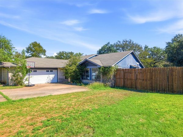 11107 Stormy Ridge RD, Austin, TX 78739