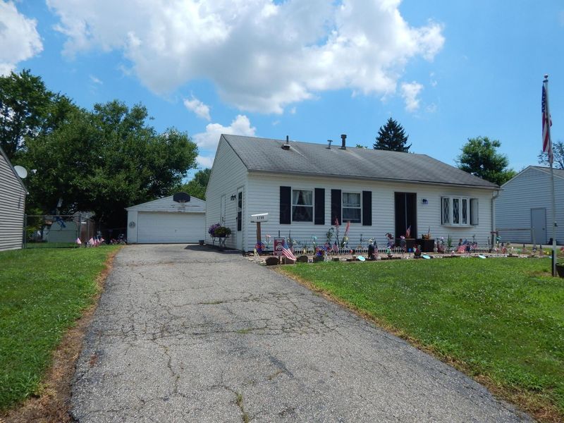 3700 Clearwater Drive, Columbus, OH 43232 Photo 4