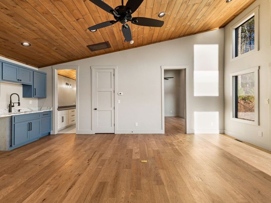 Property Image 83