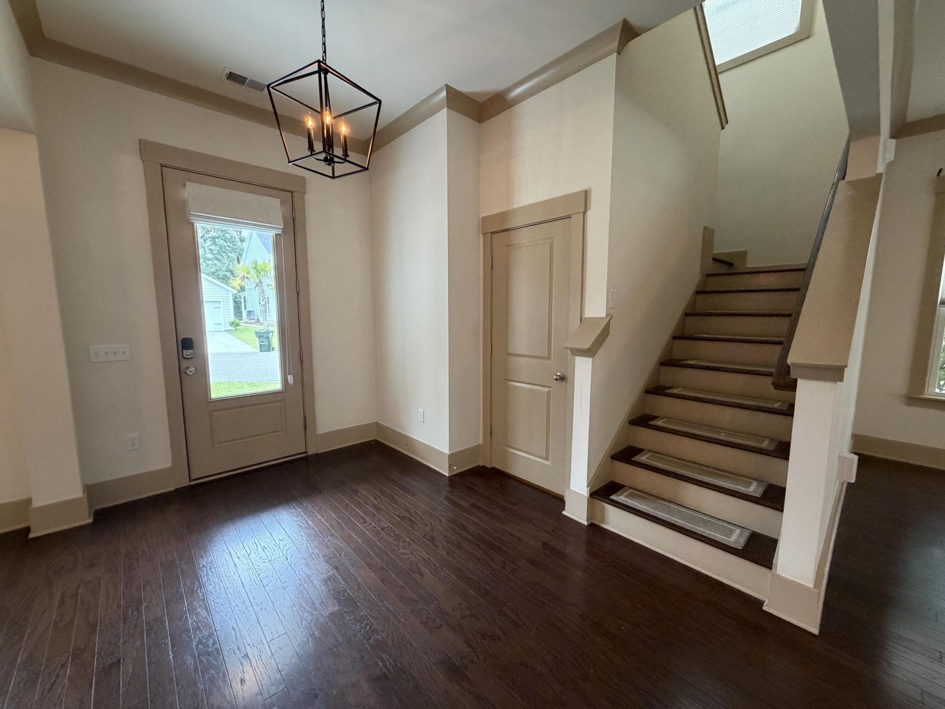 104 Ilderton Street Photo 11