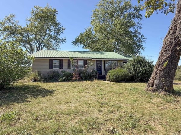 7436 Zion Rd Road , Ash Flat, AR 72513