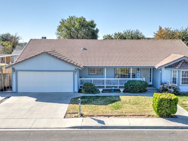 481 Meadow Glen Drive, Fallon, NV 89406