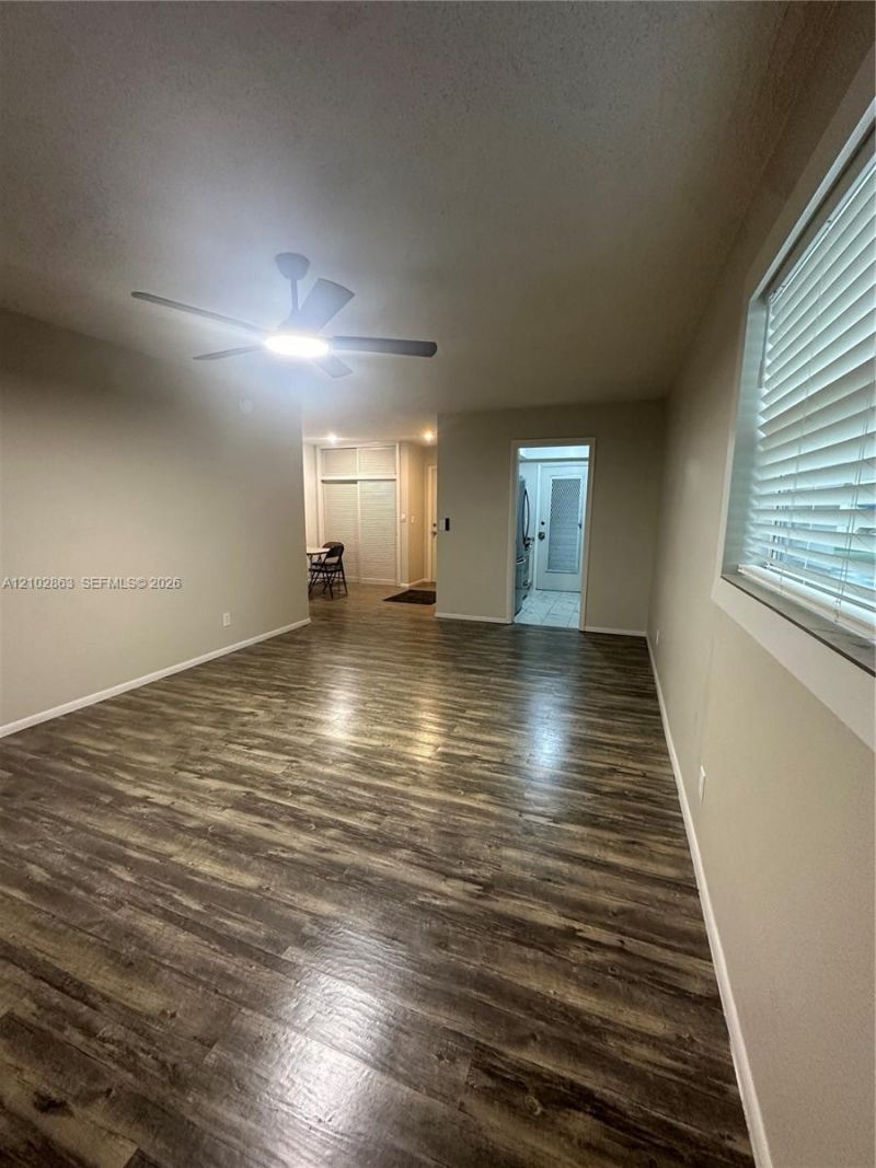 1050 E Sample Rd , Unit 202, Pompano Beach, FL 33064 Photo