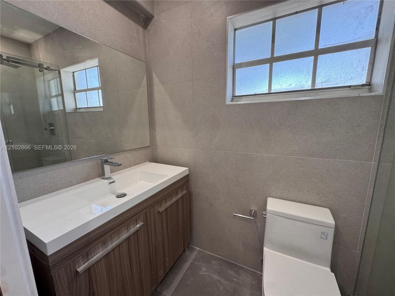 2952 SW 27th Ter, Unit REAR, Miami, FL 33133 Photo