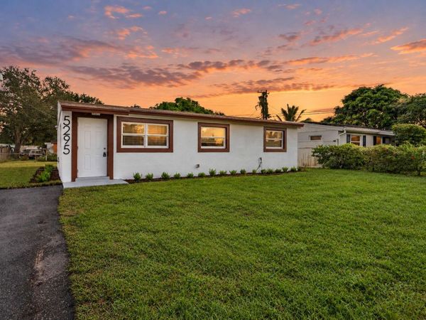 5295 HELENE Place, West Palm Beach, FL 33407