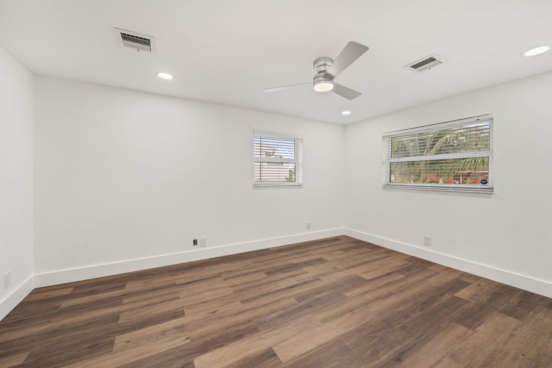 5295 Helene Place, West Palm Beach, FL 33407 Photo