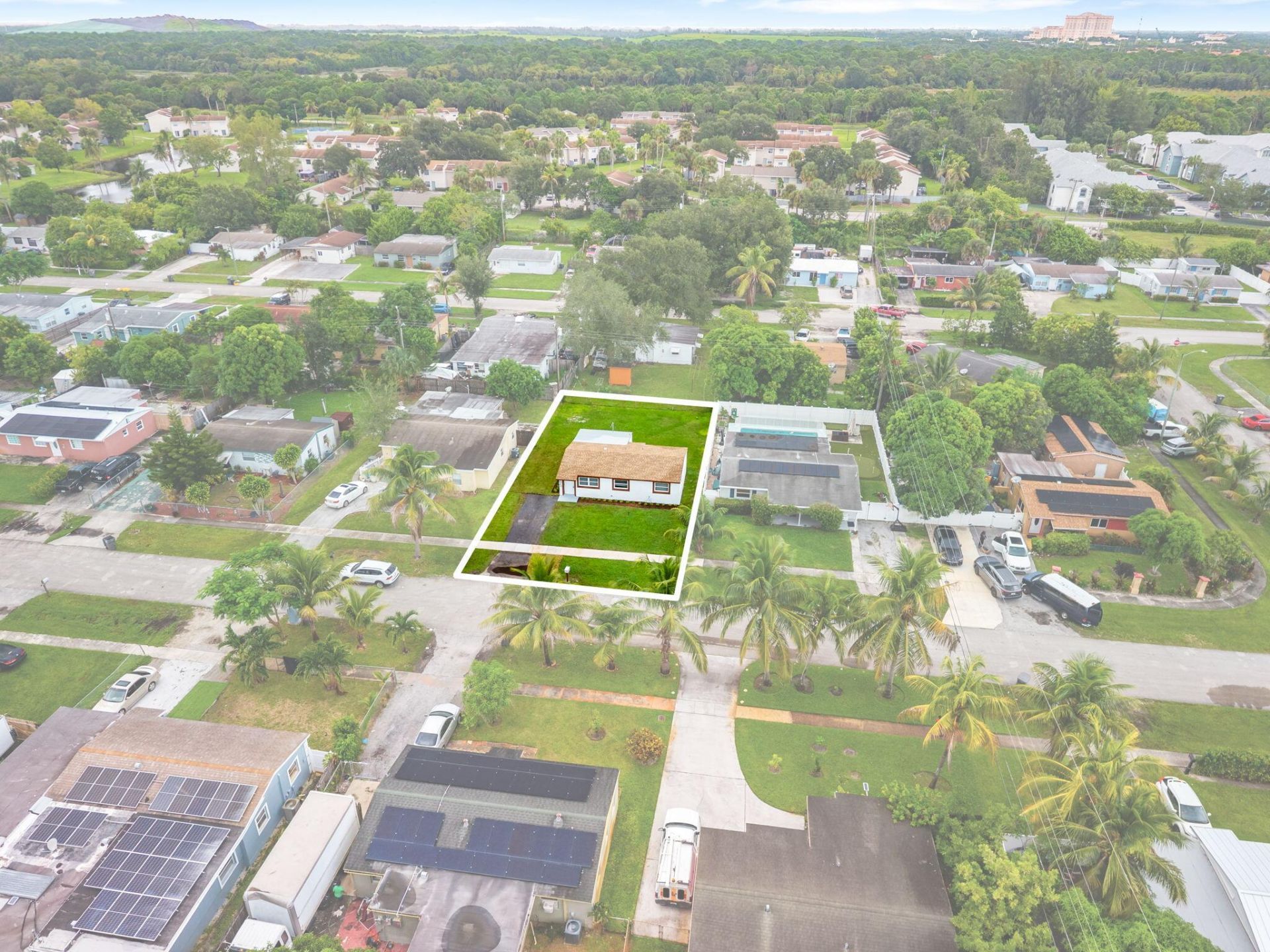5295 Helene Place, West Palm Beach, FL 33407 Photo