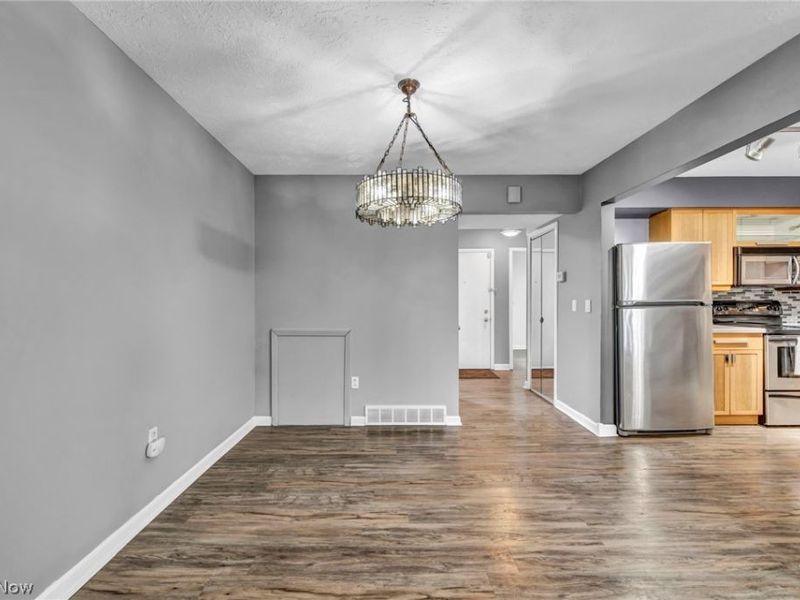 11547 Pearl Road, Strongsville, OH 44136 Photo 13