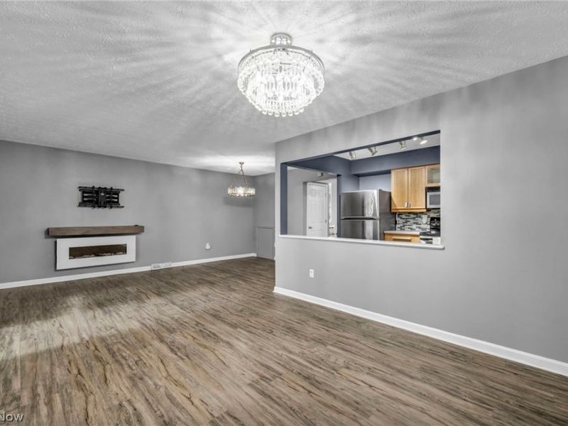11547 Pearl Road, Strongsville, OH 44136 Photo 18