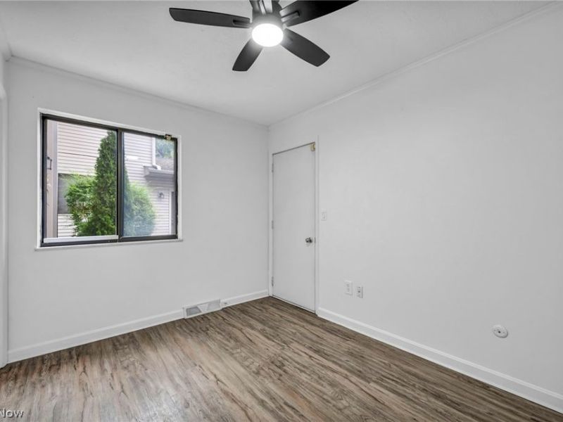 11547 Pearl Road, Strongsville, OH 44136 Photo 20
