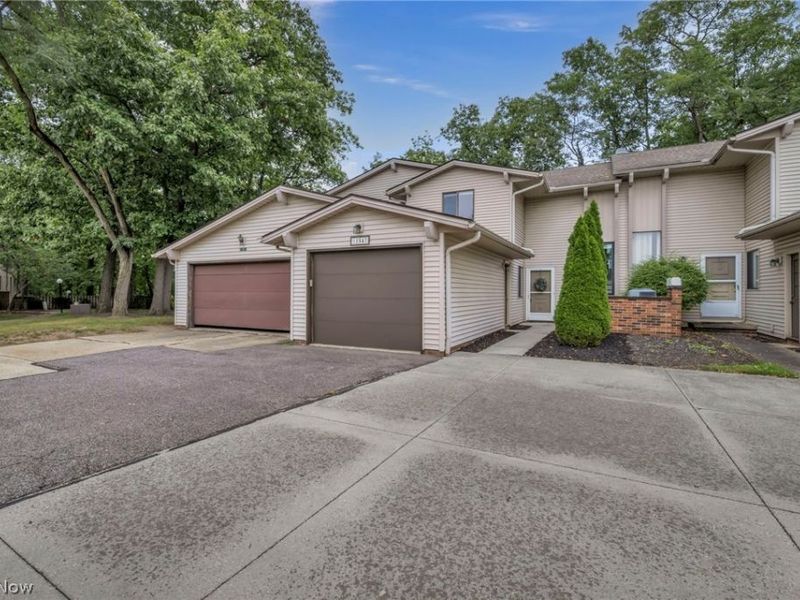 11547 Pearl Road, Strongsville, OH 44136 Photo 3