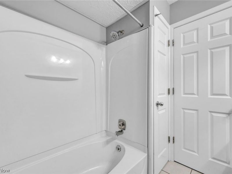 11547 Pearl Road, Strongsville, OH 44136 Photo 35