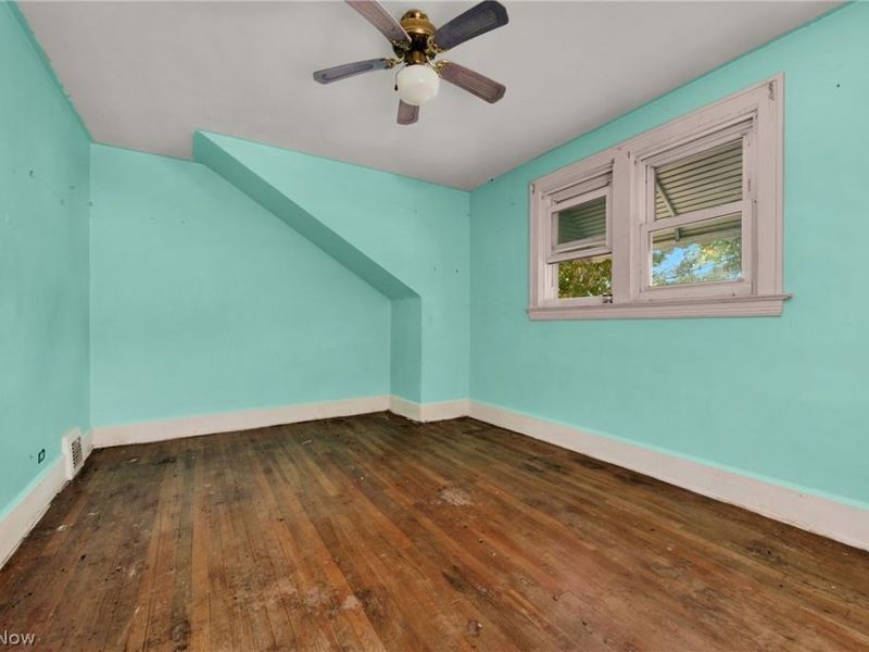 3026 Saratoga, Cleveland, OH 44109 Photo 25