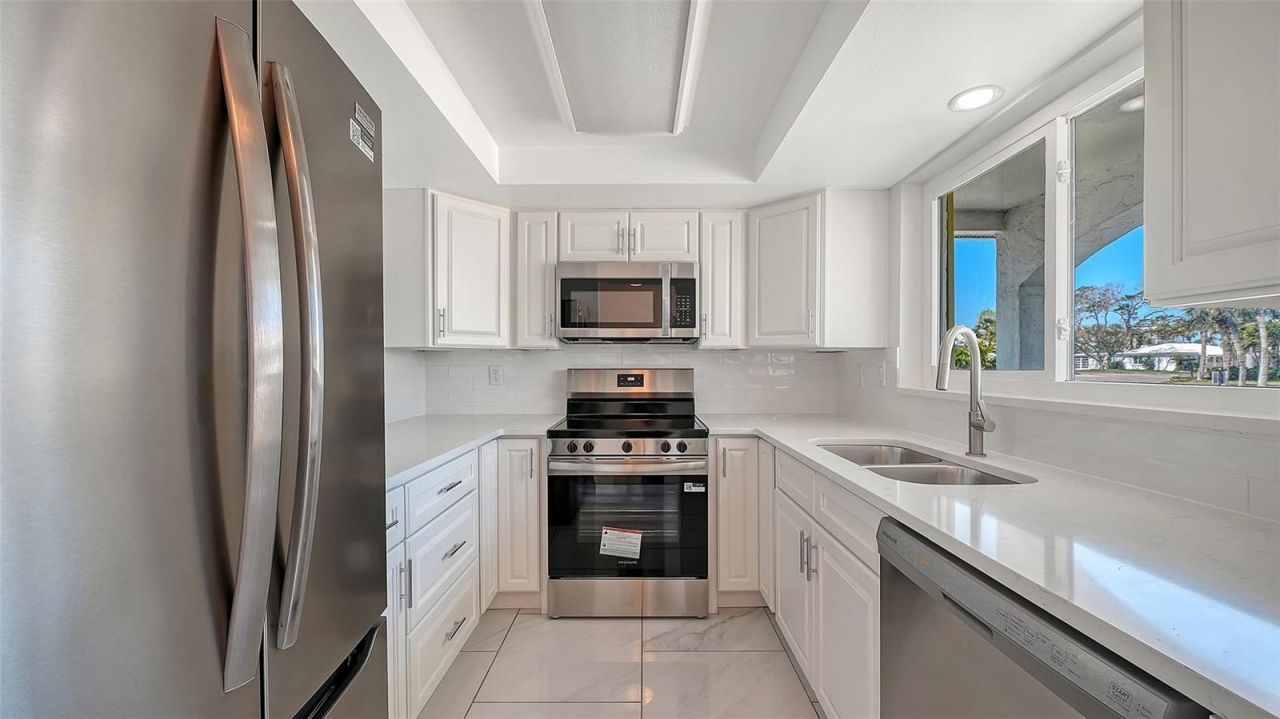 554 Spanish Drive S, Longboat Key, FL 34228 Photo