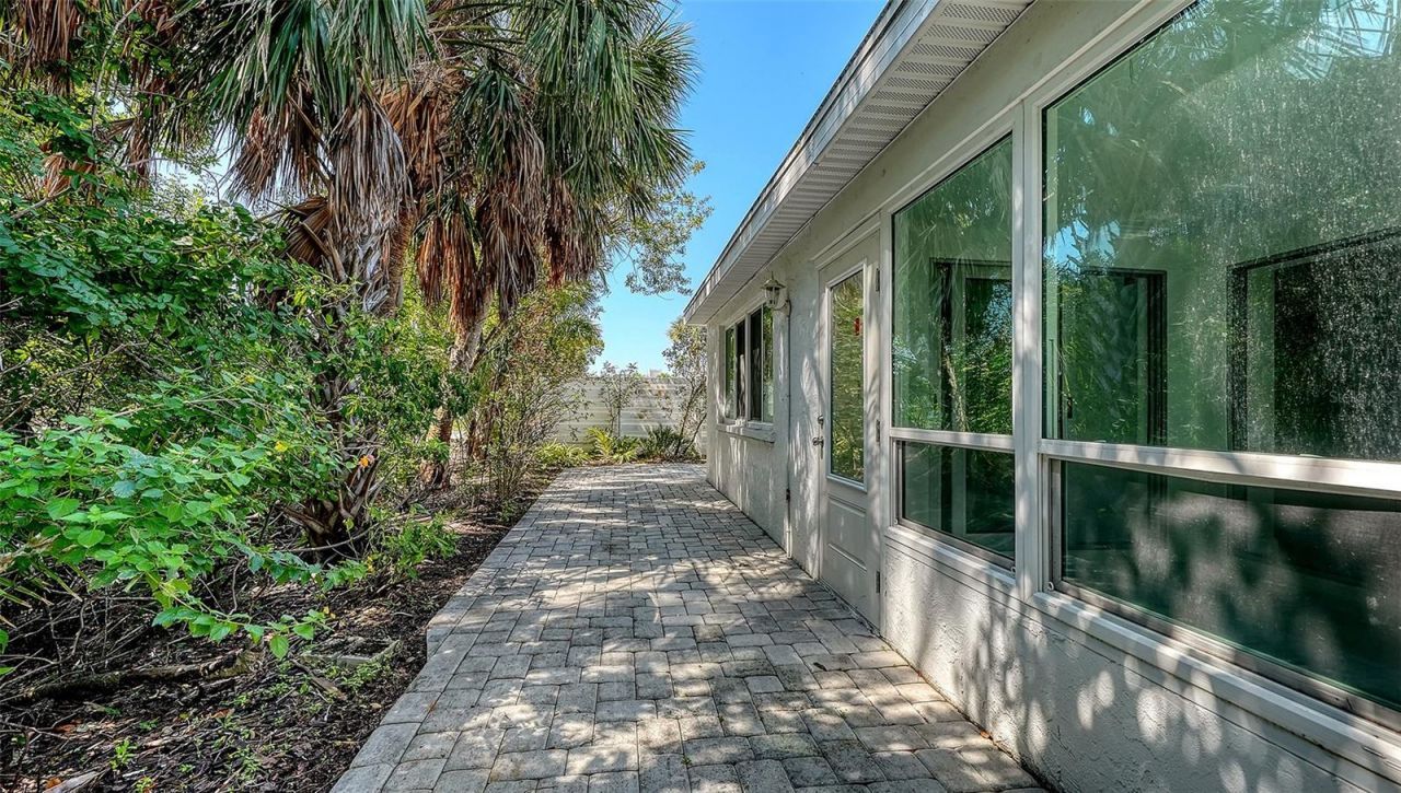 554 Spanish Drive S, Longboat Key, FL 34228 Photo