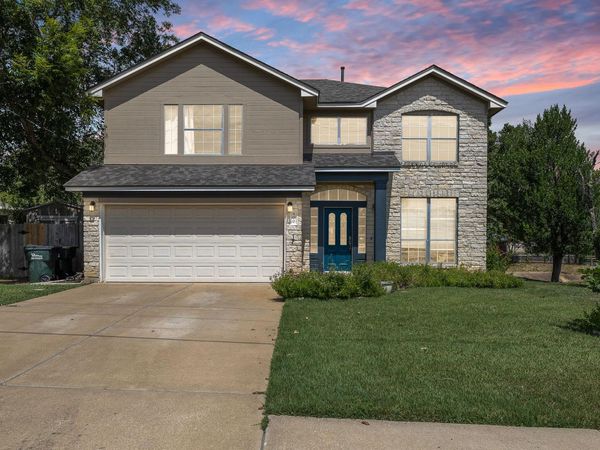 400 Debora DR, Georgetown, TX 78628