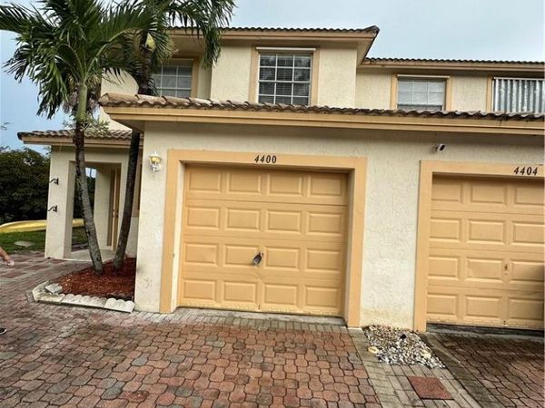 4400 CRYSTAL LAKE Drive, Deerfield Beach, FL 33064