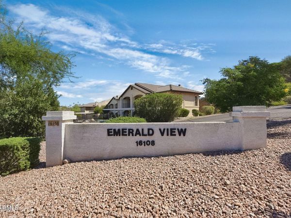 16108 E EMERALD Drive, Unit 206, Fountain Hills, AZ 85268