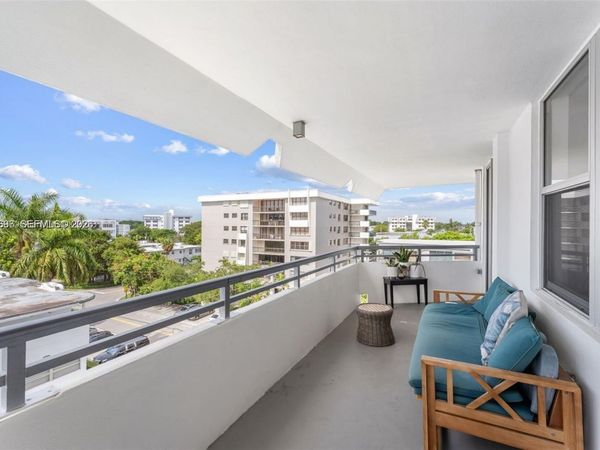 1080 94th St, Unit 612, Bay Harbor Islands, FL 33154