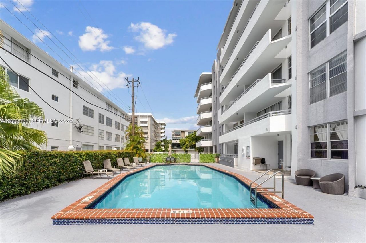 1080 94th St, Unit 612, Bay Harbor Islands, FL 33154 Photo