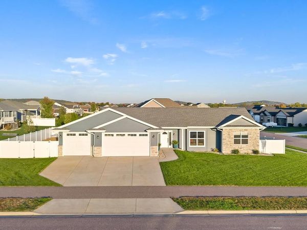 162 Chickadee Lane, Sauk City, WI 53583