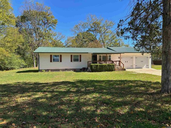 1511 N Broadway Street , Heber Springs, AR 72543
