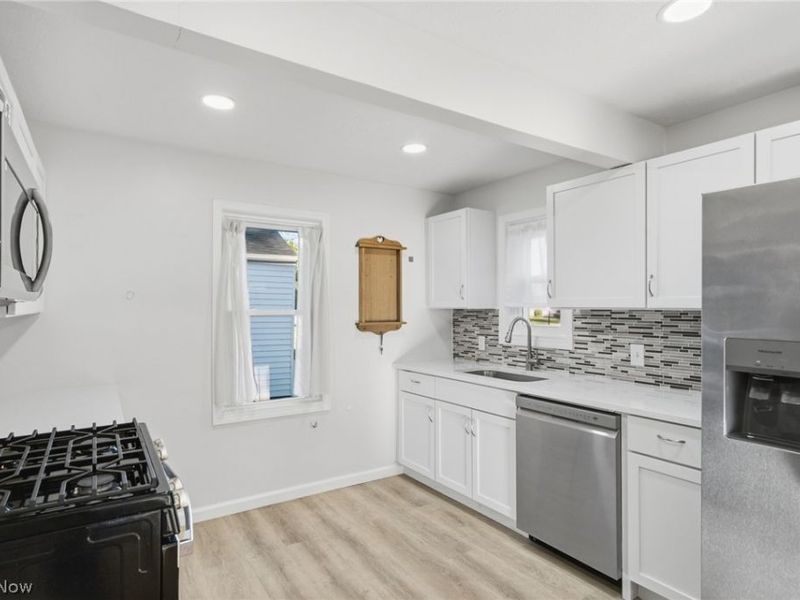 730 Columbia Road, Westlake, OH 44145 Photo 7
