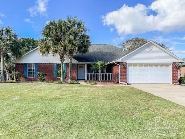 3043 Concho Dr, Pensacola, FL 32507
