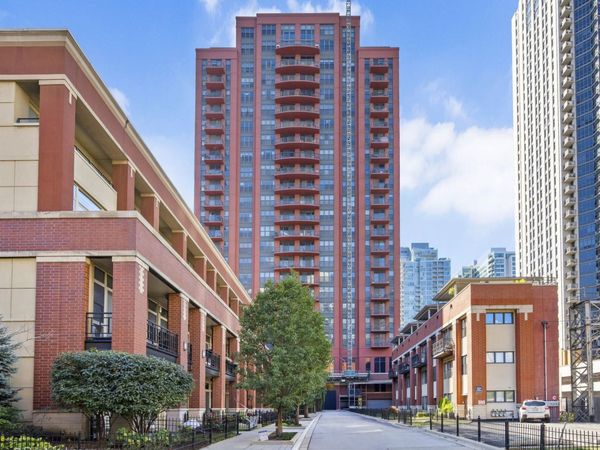 330 N Jefferson Street , Unit 402, Chicago, IL 60661