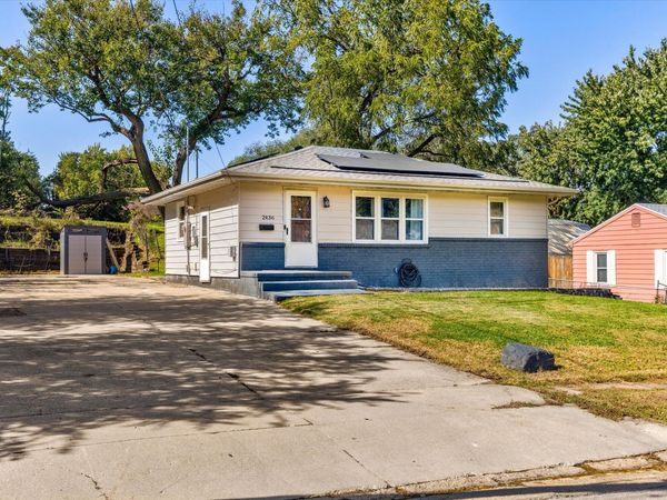 2436 SE 7th Street, Des Moines, IA 50315