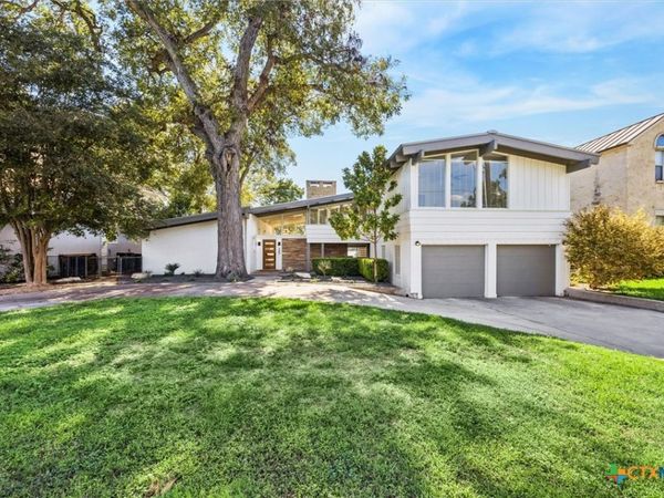 545 Admiral Benbow Lane, McQueeney, TX 78123