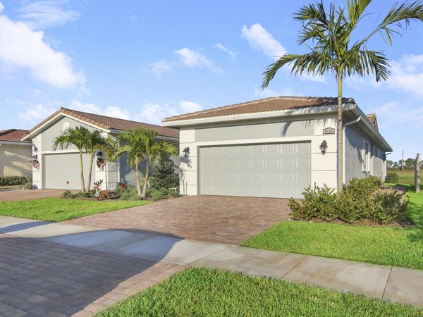 26156 SW Viterbo Way, Port St. Lucie, FL 34986