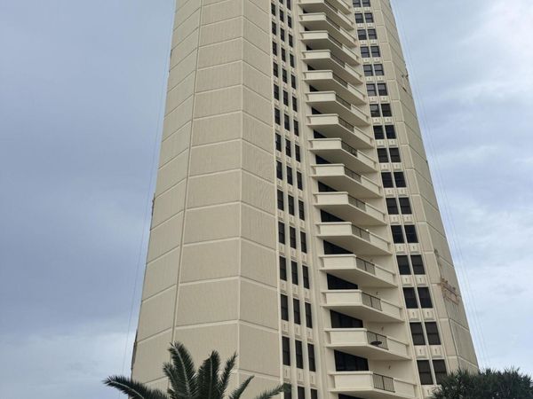 2800 N OCEAN Drive, Unit A-22B, Singer Island, FL 33404