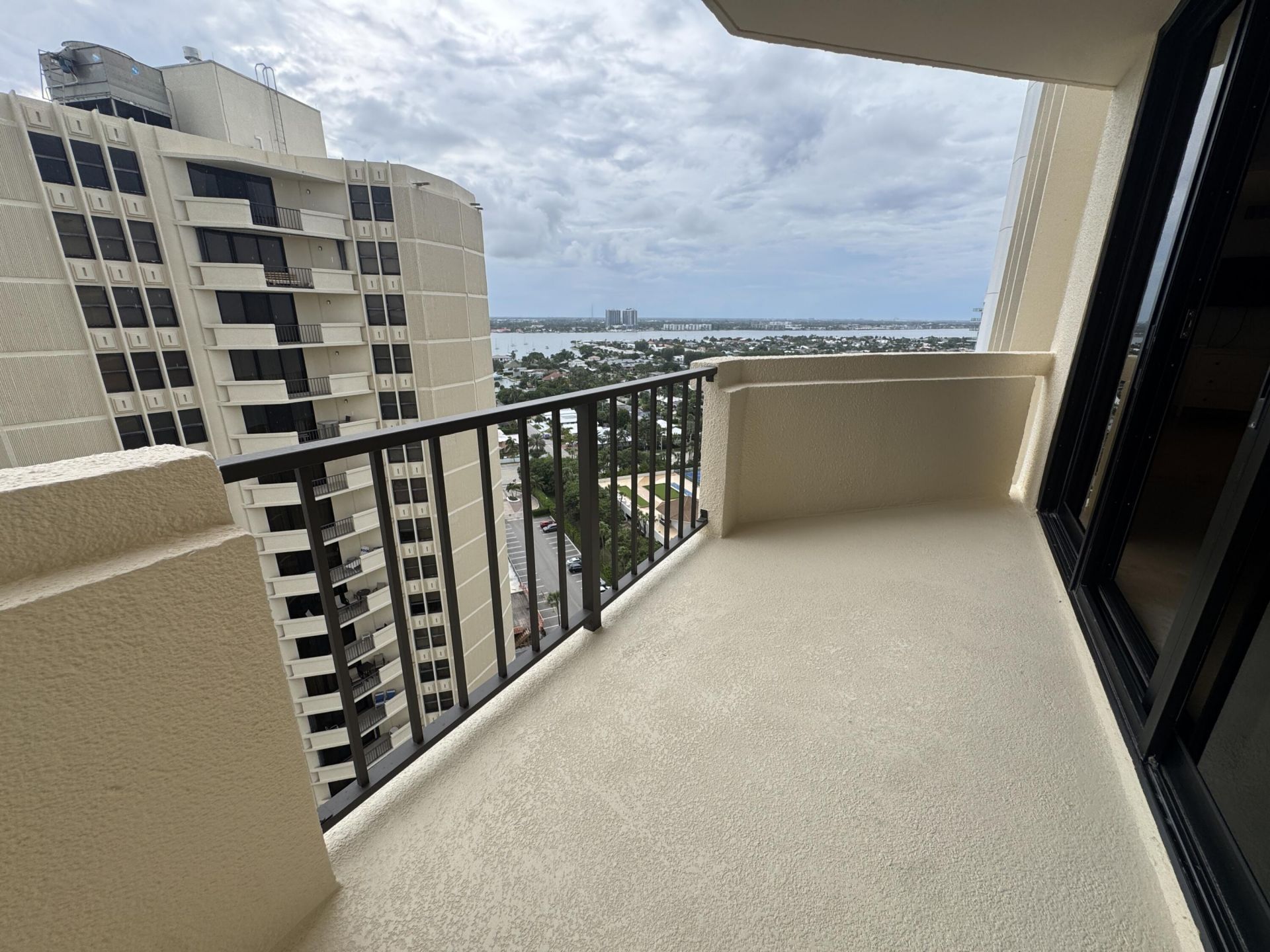 2800 N Ocean Drive, Unit A-22B, Singer Island, FL 33404 Photo