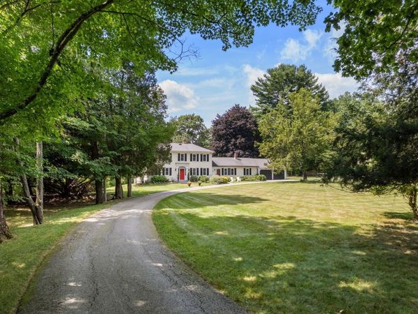 320 Western Avenue, Sherborn, MA 01770