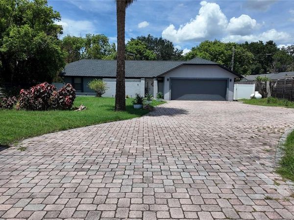 1055 HOLDEN AVENUE , ORLANDO, FL 32839