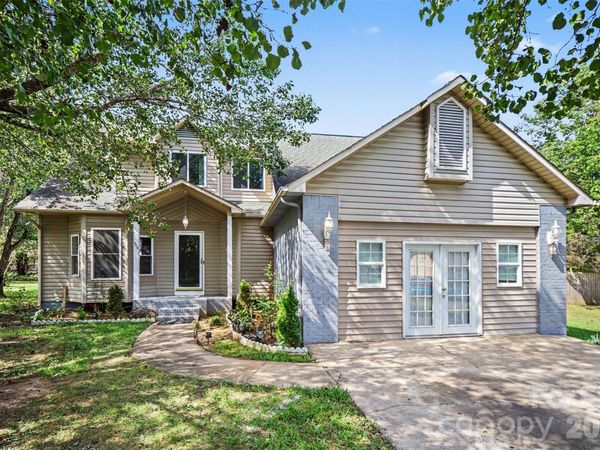 325 Briarcliff Road, Grover, NC 28073