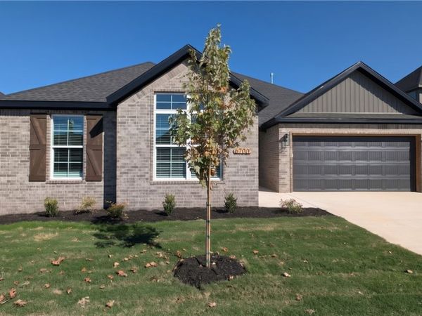 6700 Basswood Avenue , Bentonville, AR 72713