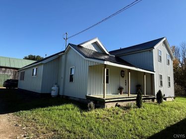 392 Albion Cross Road, Pulaski, NY 13142