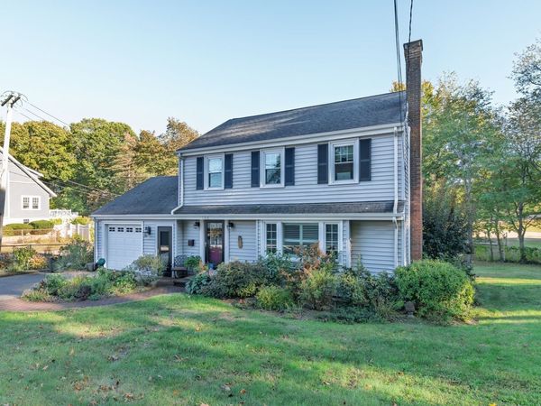 100 Academy Avenue, Weymouth, MA 02188