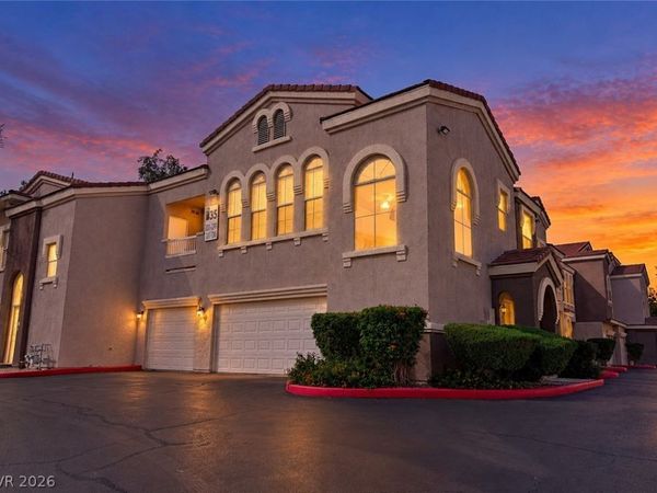 10001 Peace Way , Unit 2246, Las Vegas, NV 89147