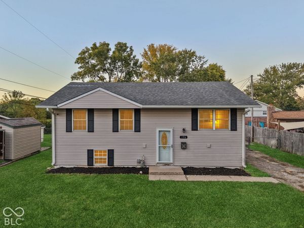 136 Washington Street, Franklin, IN 46131