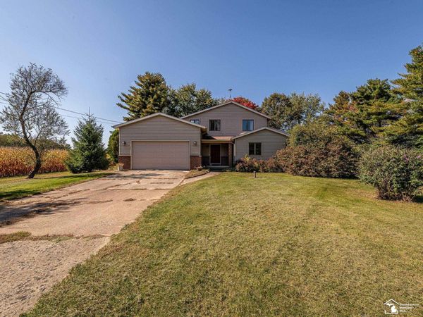 10725 Jackman Road, Temperance, MI 48182