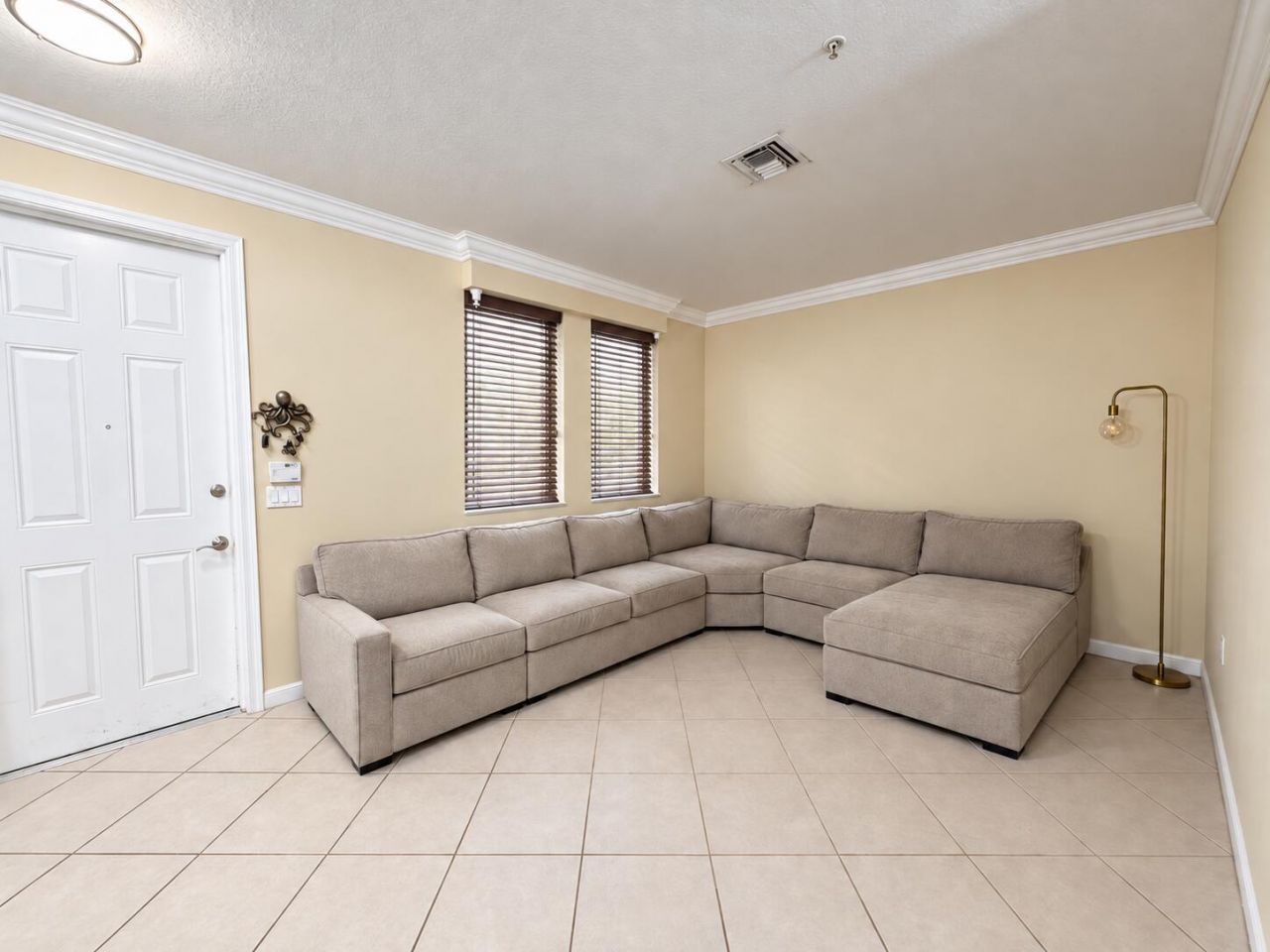 2900 NW 125th Avenue, Unit 3-305, Sunrise, FL 33323 Photo