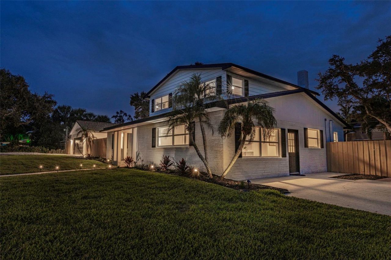 8209 134th Street, Seminole, FL 33776 Photo