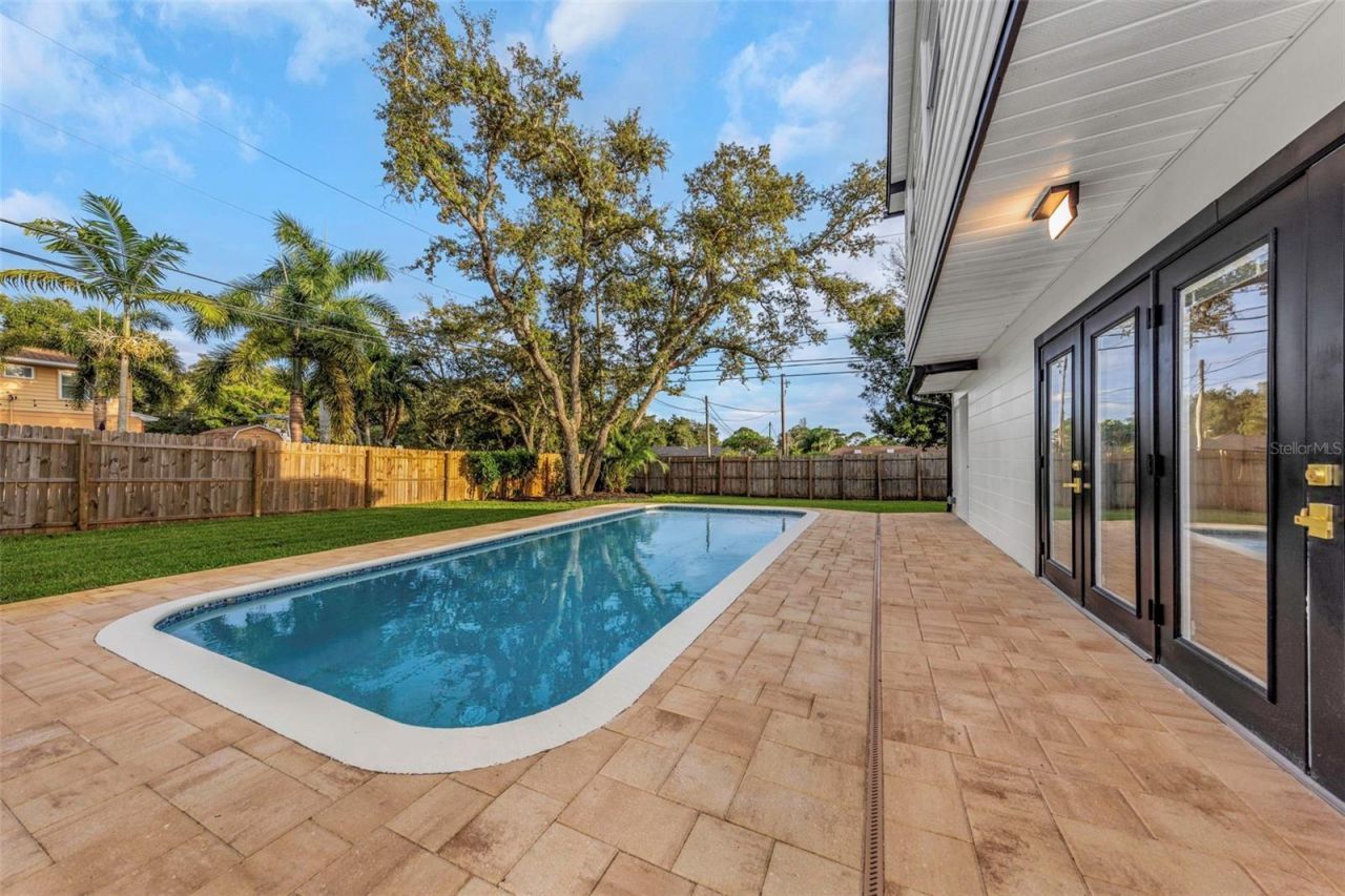 8209 134th Street, Seminole, FL 33776 Photo