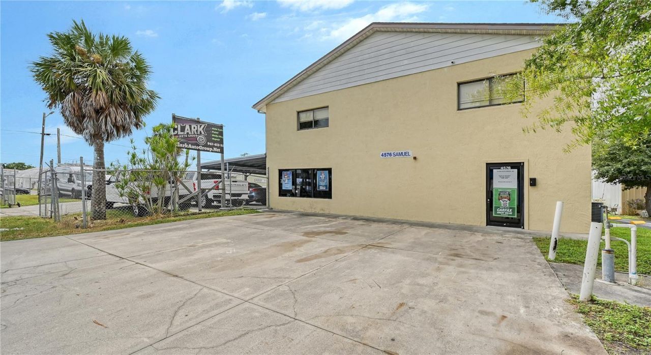 4576 Samuel Street , Sarasota, FL 34233 Photo