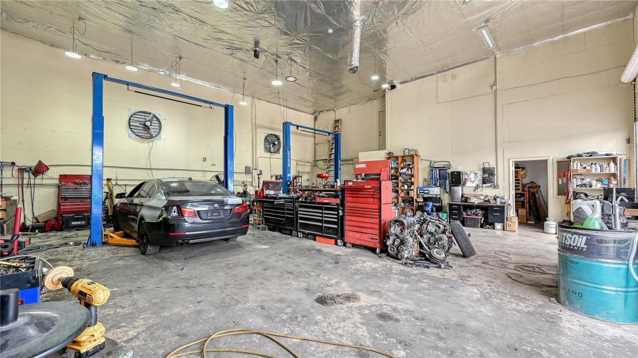 4576 Samuel Street , Sarasota, FL 34233 Photo