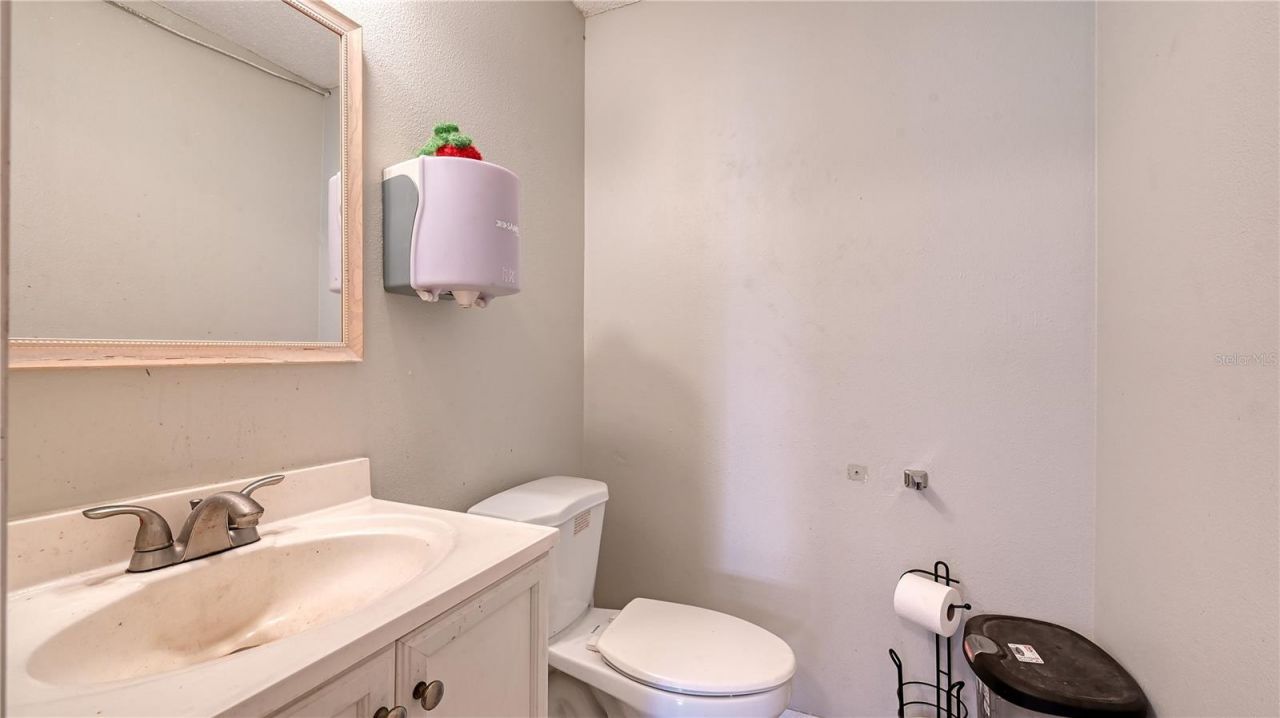4576 Samuel Street , Sarasota, FL 34233 Photo